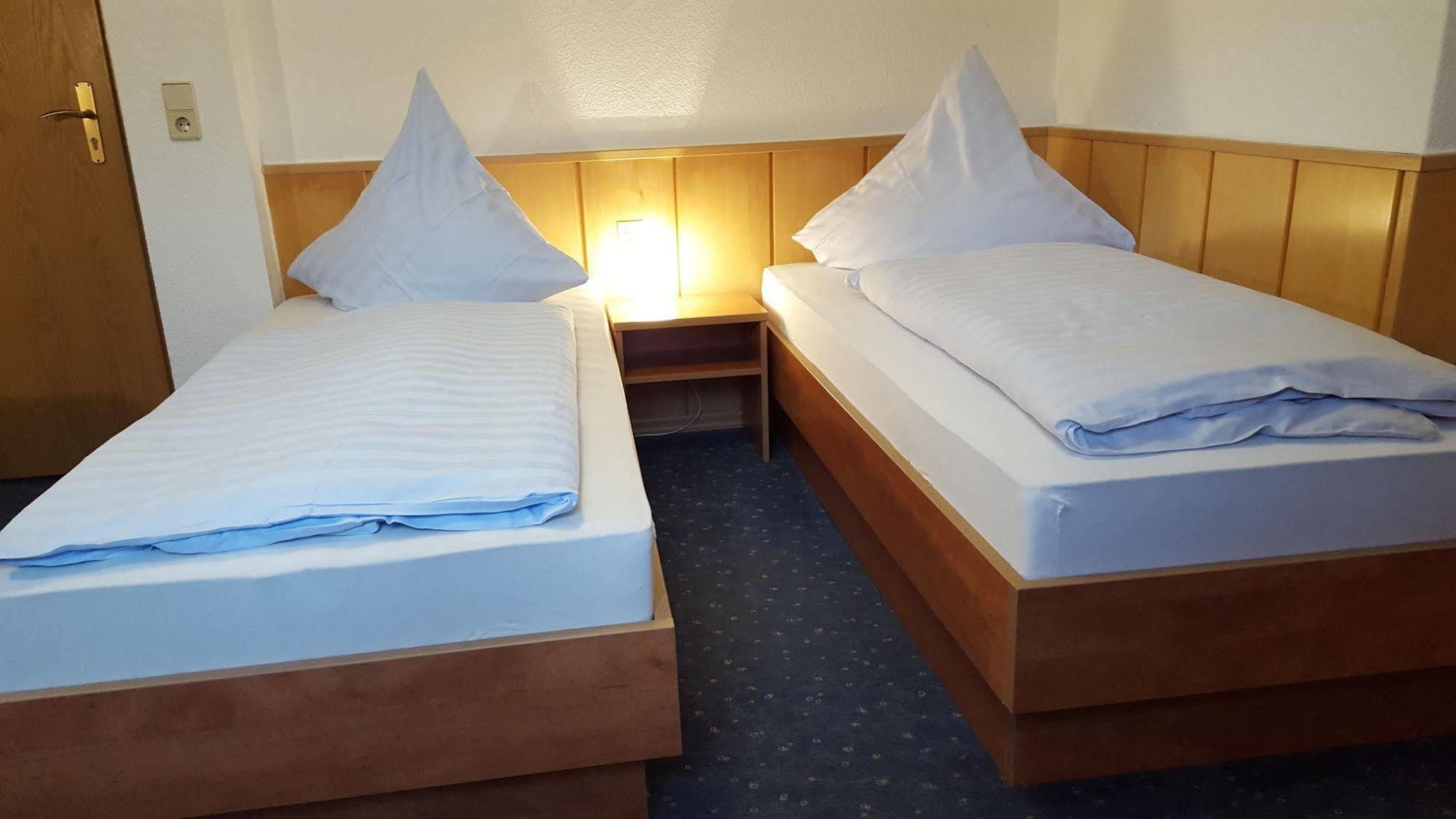 Waldhotel Zur Holzmuhle Eldagsen Esterno foto