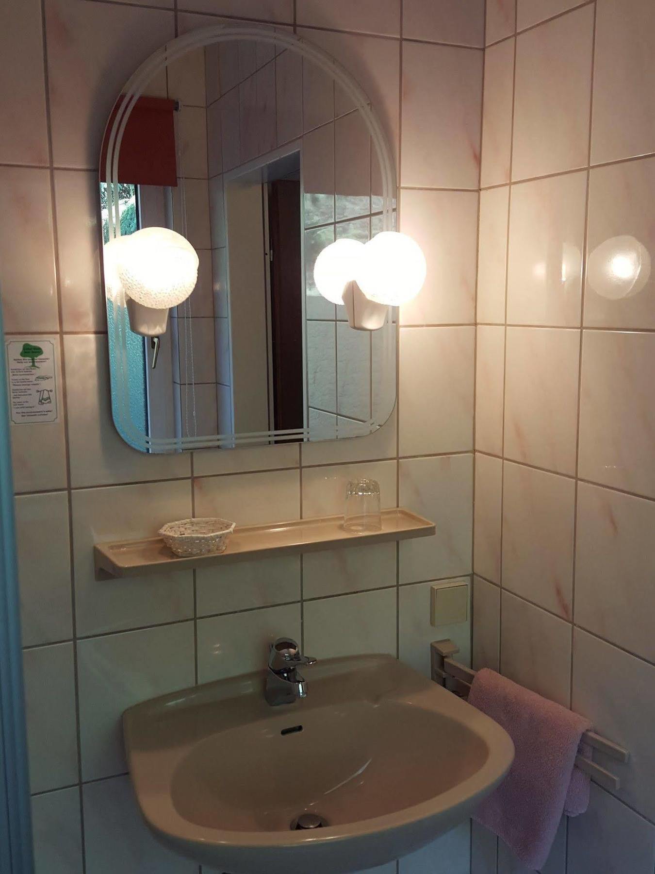 Waldhotel Zur Holzmuhle Eldagsen Esterno foto