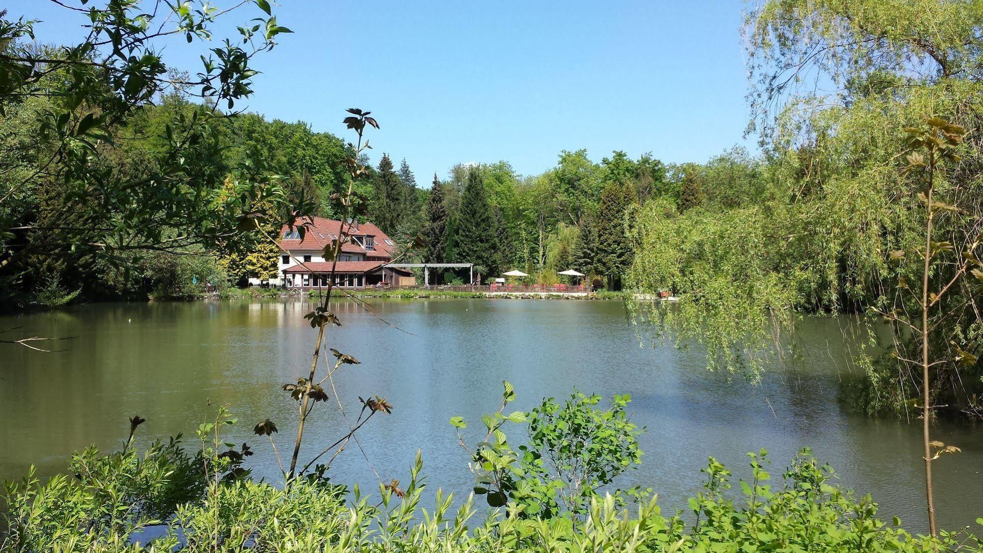 Waldhotel Zur Holzmuhle Eldagsen Esterno foto